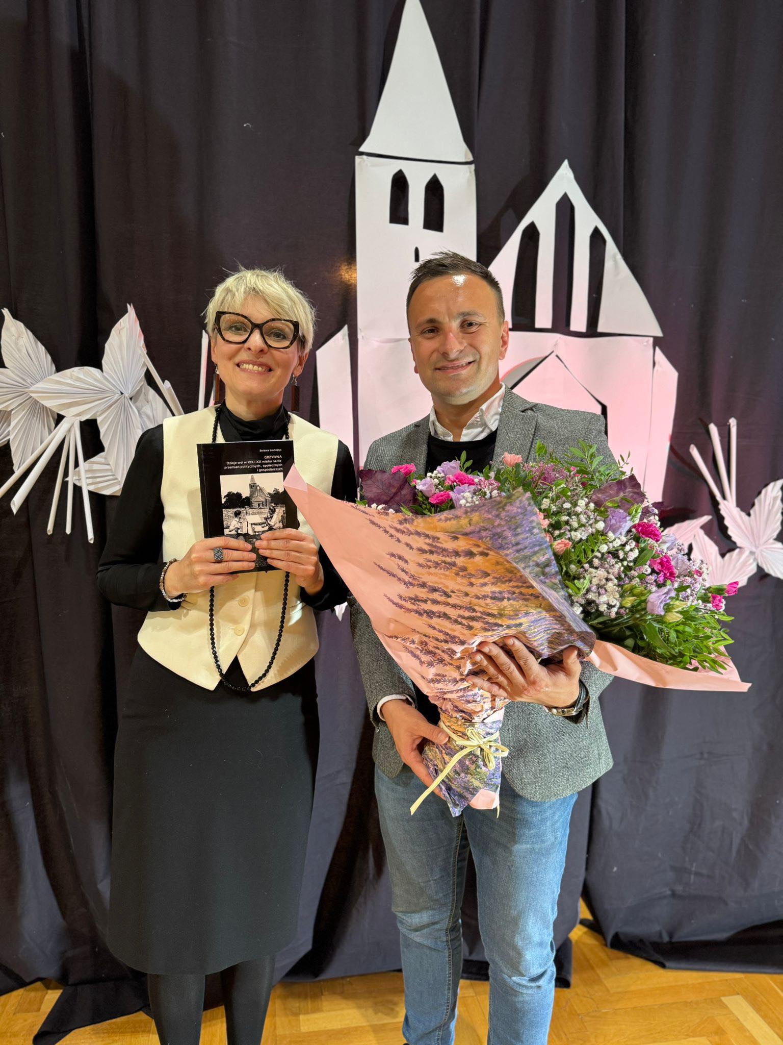 Nowa publikacja o Grzywnie.